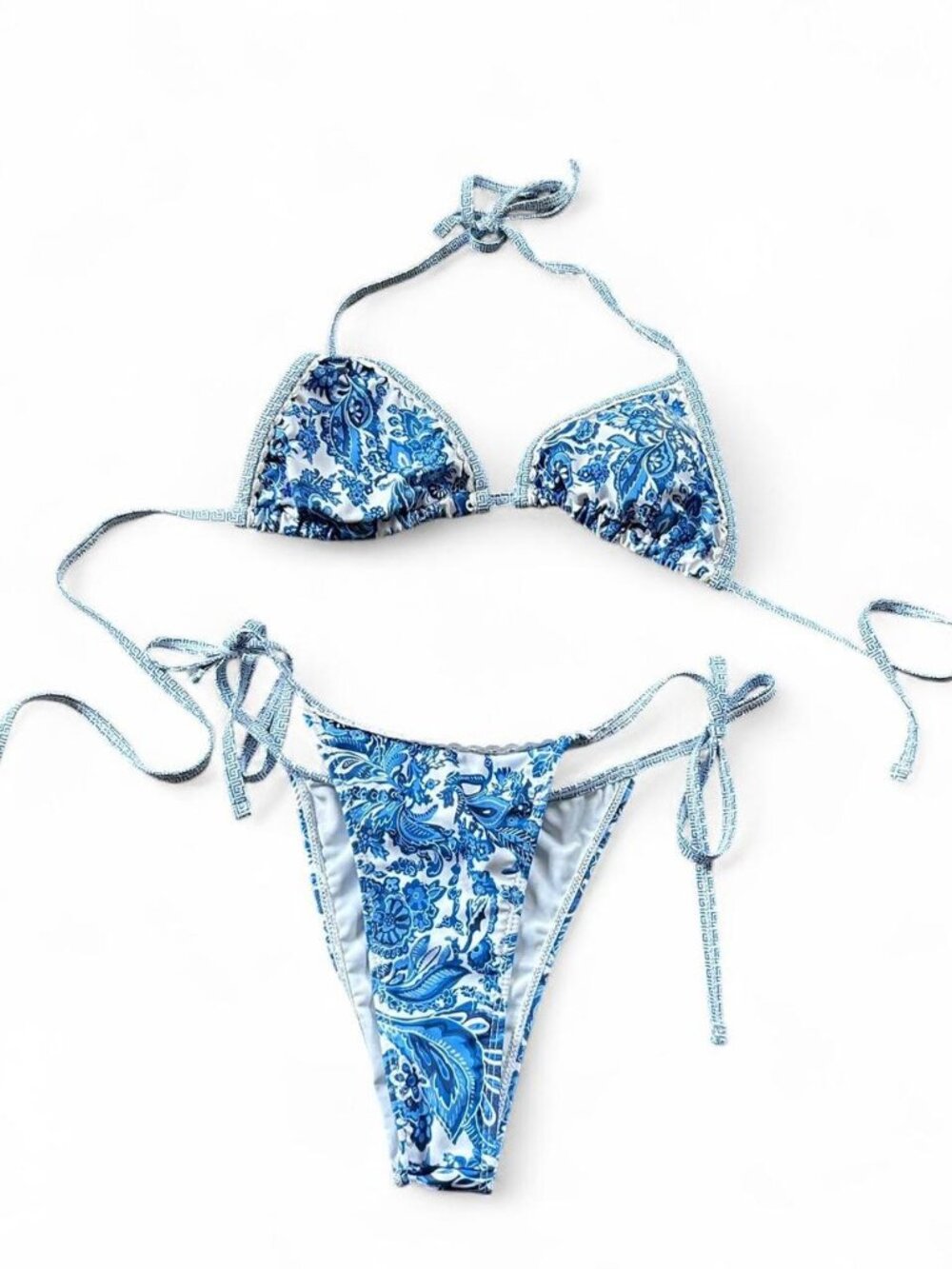 Blue & white paisley bikini set #swimwear #summer   Size small   Vintage y2k bea